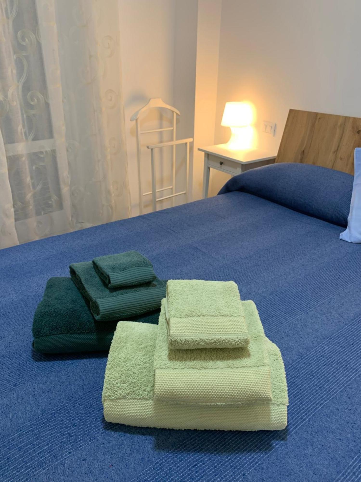 Il Vicoletto Alleybed In Apartment Genua